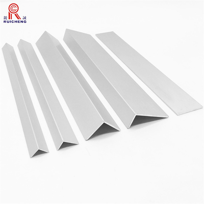 3mm Right Angle Aluminium Extrusion , Gold Anodised Aluminium Angle